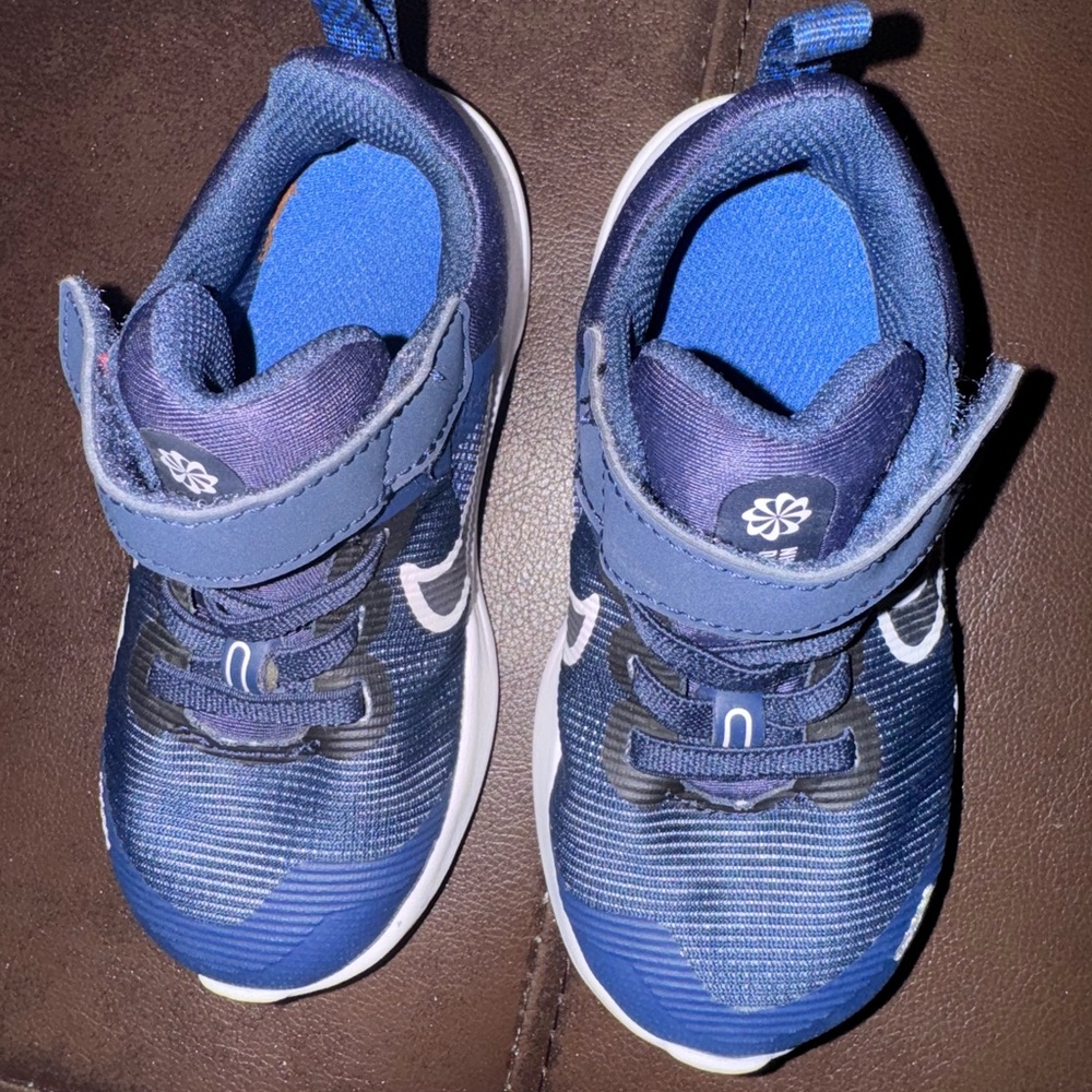 Nike Blue Sneakers for Everyday Comfort